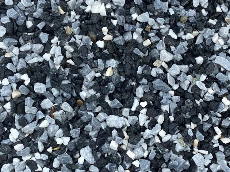 20mm black ice chippings (bulk bag) with various shades of gray and white, and a rough texture.
