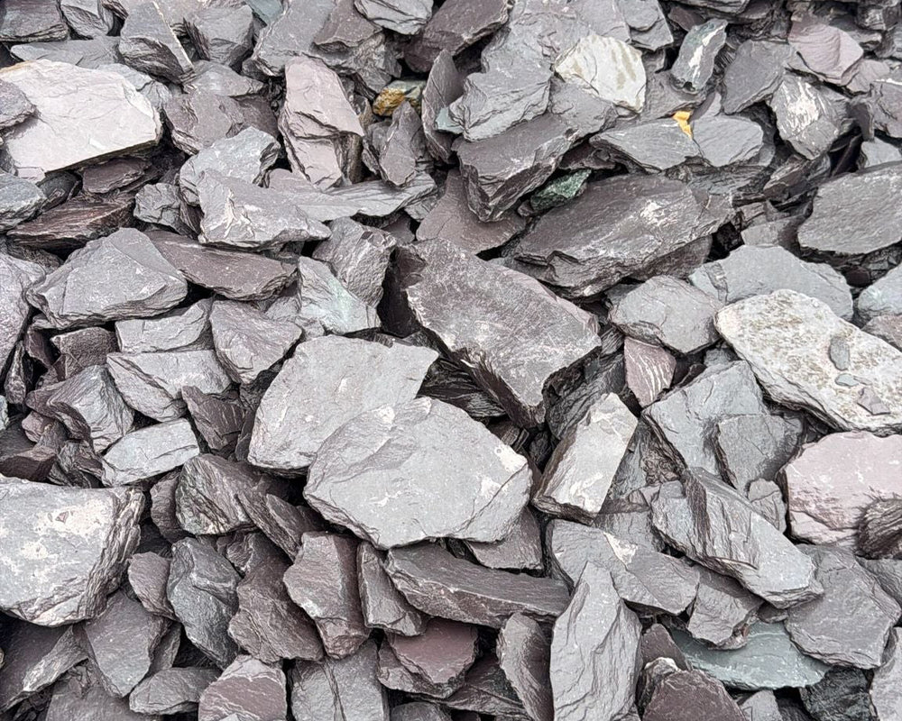 40mm Plum Slate Chippings