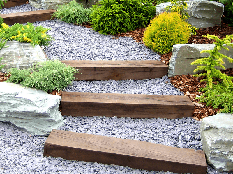 20mm Plum Slate Chippings